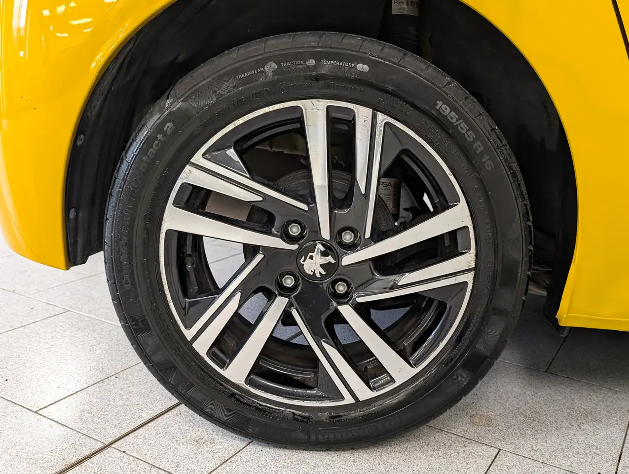 Peugeot 208 1.2 PURETECH 75CV ACTIVE PACK 4