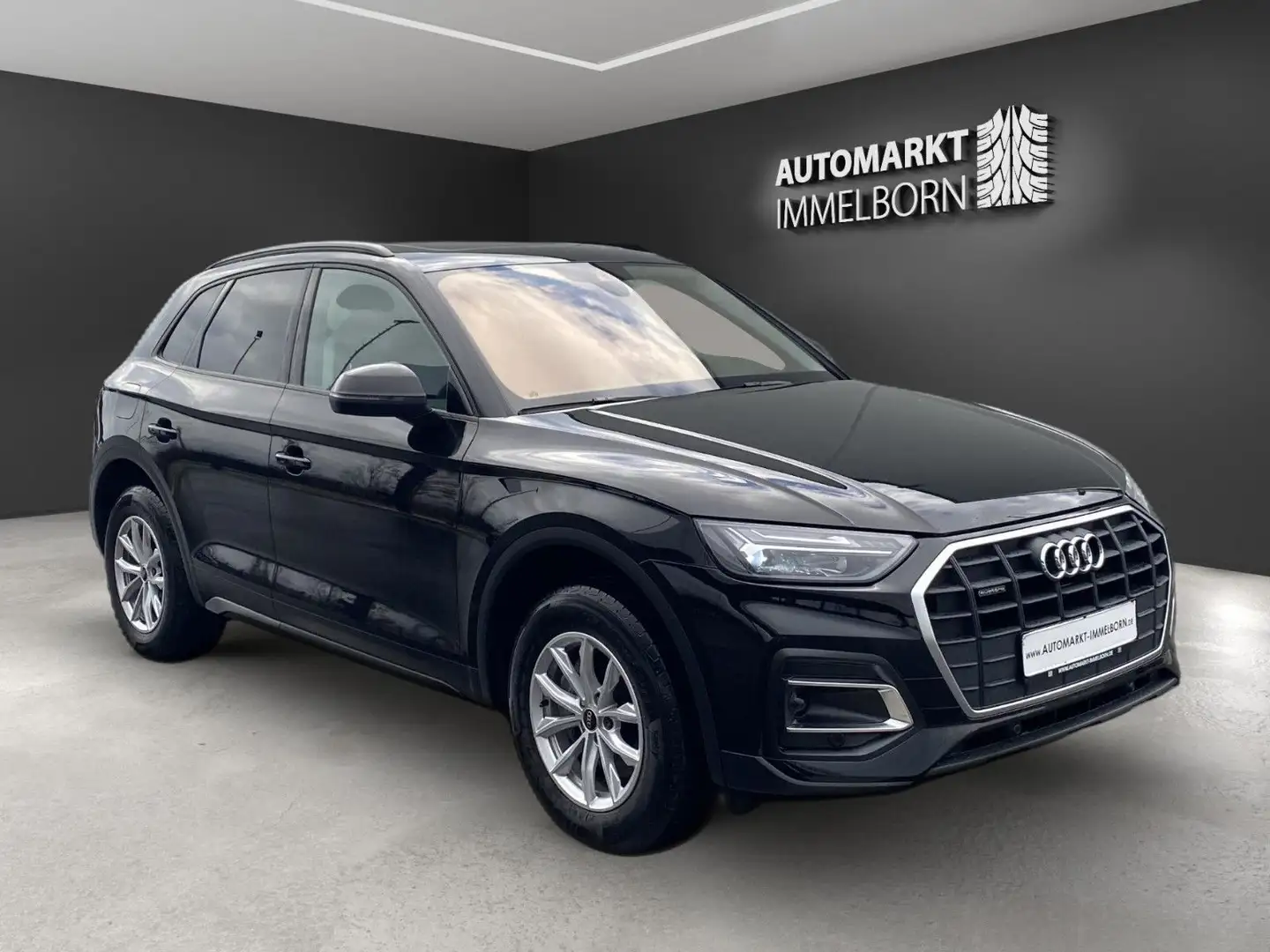 Audi Q5 quat Hybrid Sport Pano*LED*Cplay*DAB*NaviVB Noir - 1