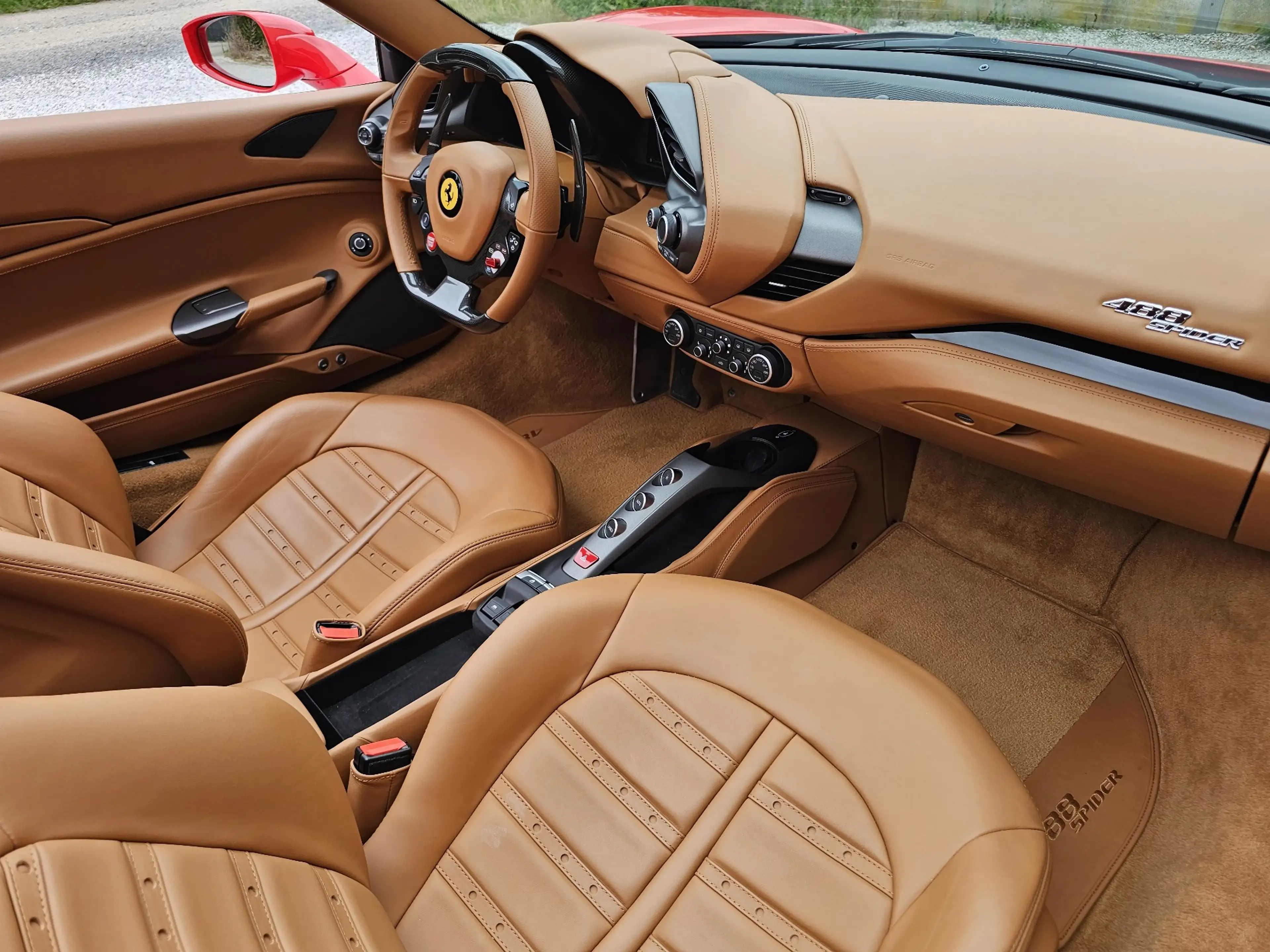 Ferrari 488 SPIDER 3.9 TURBO V8 (670ch) 2018 17.608km 1 OWNER — photo 10