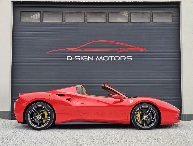Ferrari 488 SPIDER 3.9 TURBO V8 (670ch) 2018 17.608km 1 OWNER — photo 7