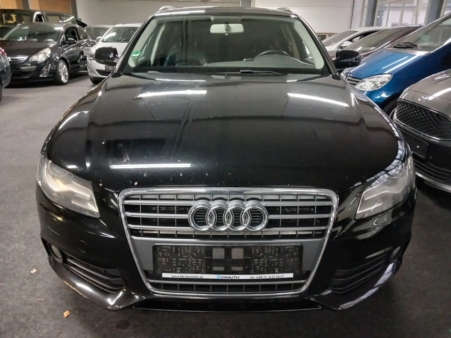 Audi A4 Avant Attraction NAVI LEDER AUTOM TUV 6/2027 Schwarz - 2