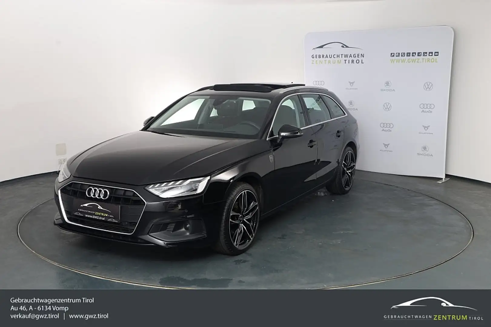 Audi A4 Avant 35 TFSI S-tronic MATRIX AHK HUD PANO Spor... Noir - 1