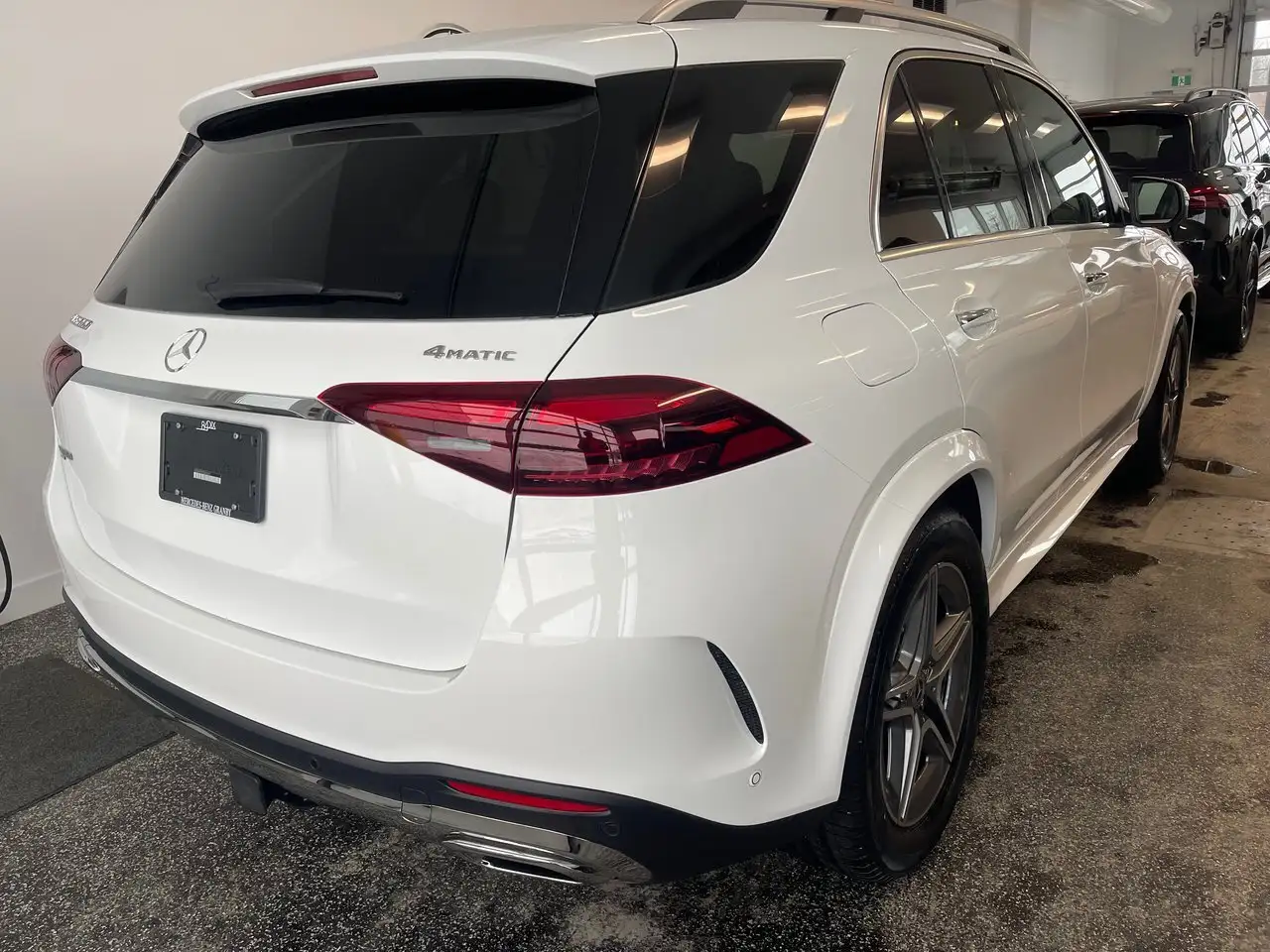 Mercedes-Benz GLE снимка Mercedes-Benz GLE