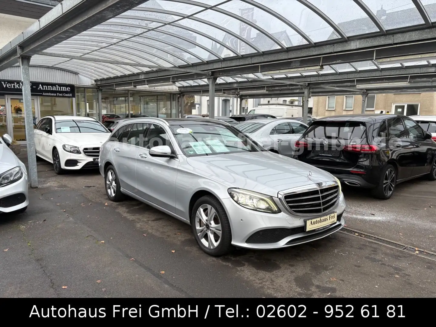 Mercedes-Benz C 200 T d EXCLUSIVE*MULTIBEAM*AHK*PANO*BURMESTER Argent - 2