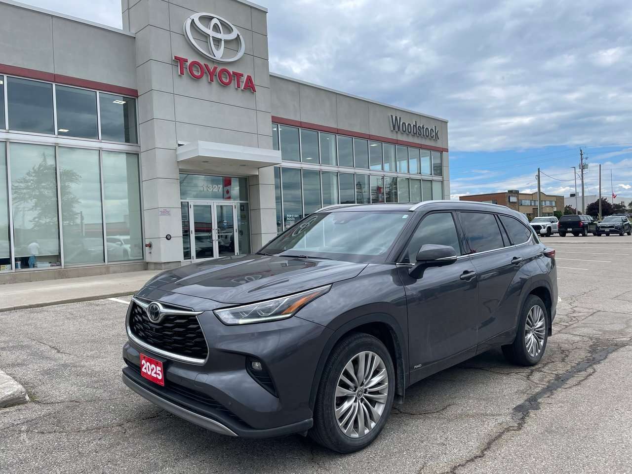 2025 Toyota Highlander Hybrid Limited