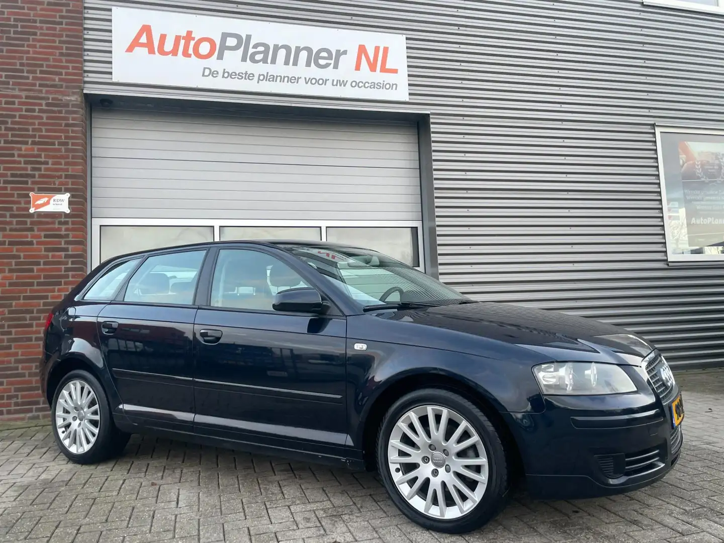 Audi A3 Sportback 1.4 TFSI! 5-Deurs! Clima! Cruise Control Blau - 2