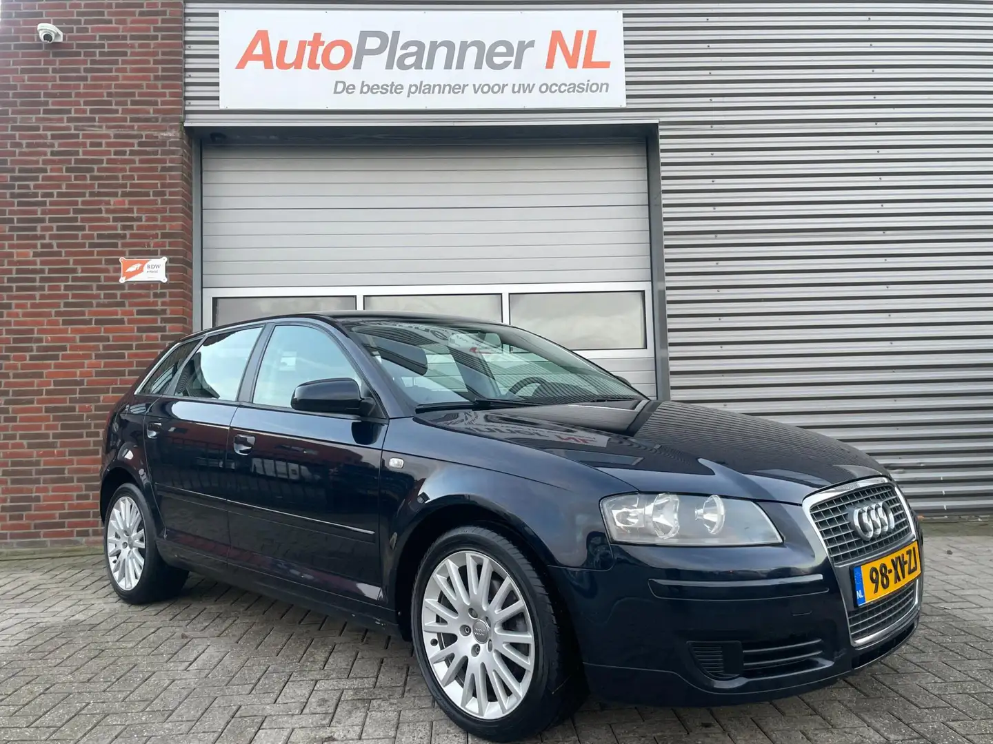 Audi A3 Sportback 1.4 TFSI! 5-Deurs! Clima! Cruise Control Blau - 1