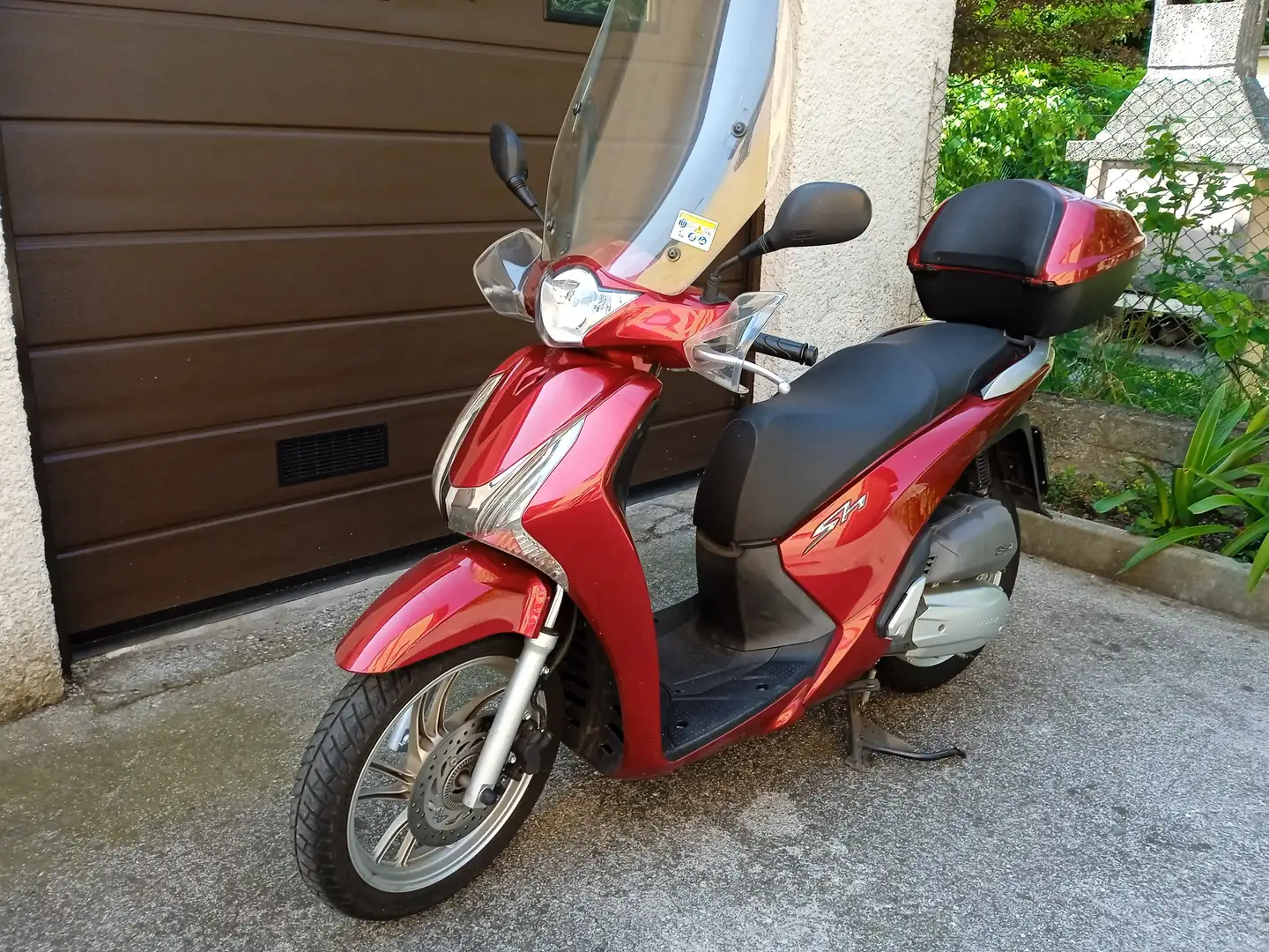 Honda SH 150i ABS Roşu - 1