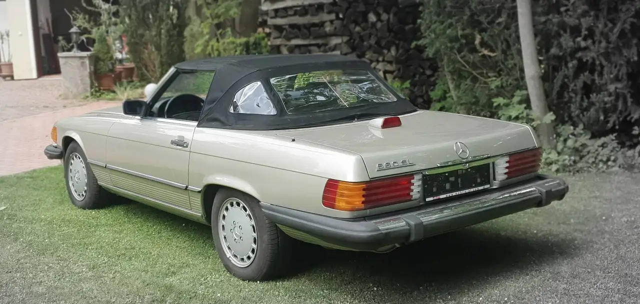 Mercedes-Benz SL 560 107.048, foto 5