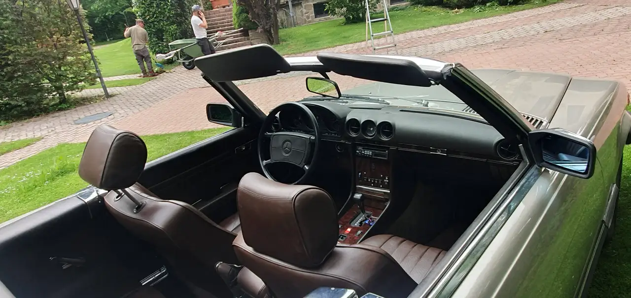 Mercedes-Benz SL 560 107.048, foto 10