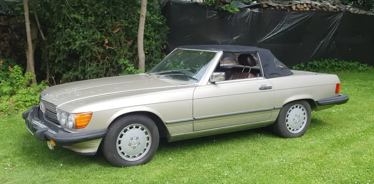 Mercedes-Benz SL 560 107.048, foto 4