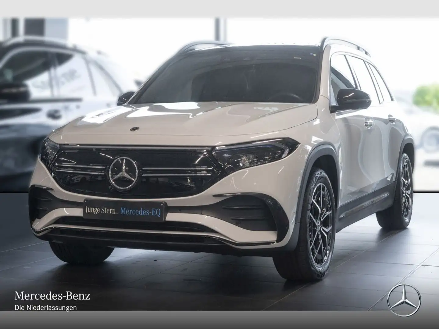 Mercedes-Benz EQB 350 4M AMG+NIGHT+19"+PLUS-PAKET+PANO+360 Weiß - 2