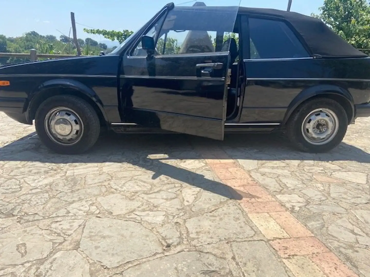 Volkswagen Golf Cabriolet Golf Cabrio 1.1 GL Černá - 2