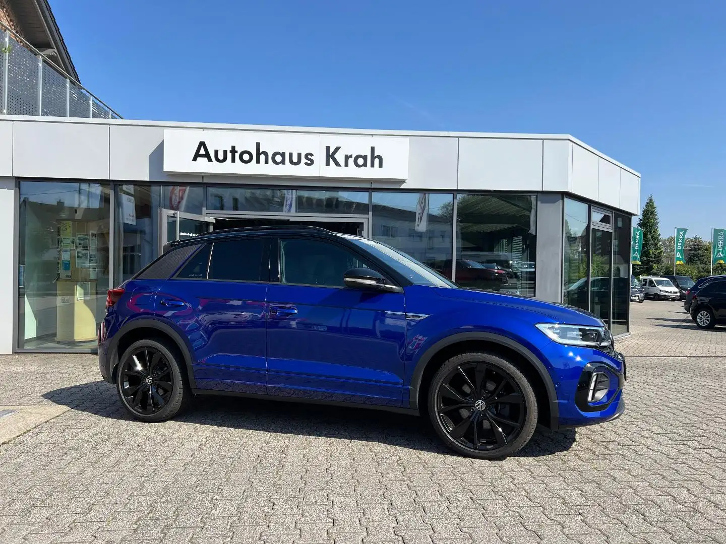 Volkswagen T-Roc R-Line 2.0 l TDI SCR 110 kW (150 PS) 7-Gang-Doppelkupplungsgetriebe Bleu - 1