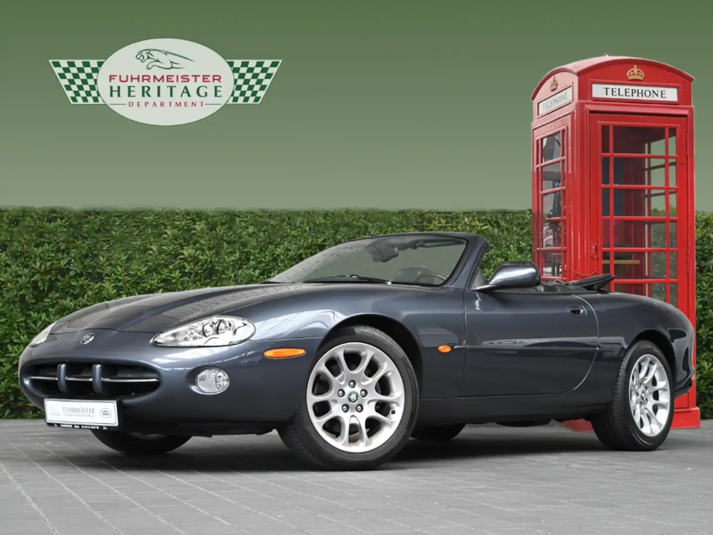 Jaguar XK8 Cabriolet SHZ Memory Leder PDC Grau - 1
