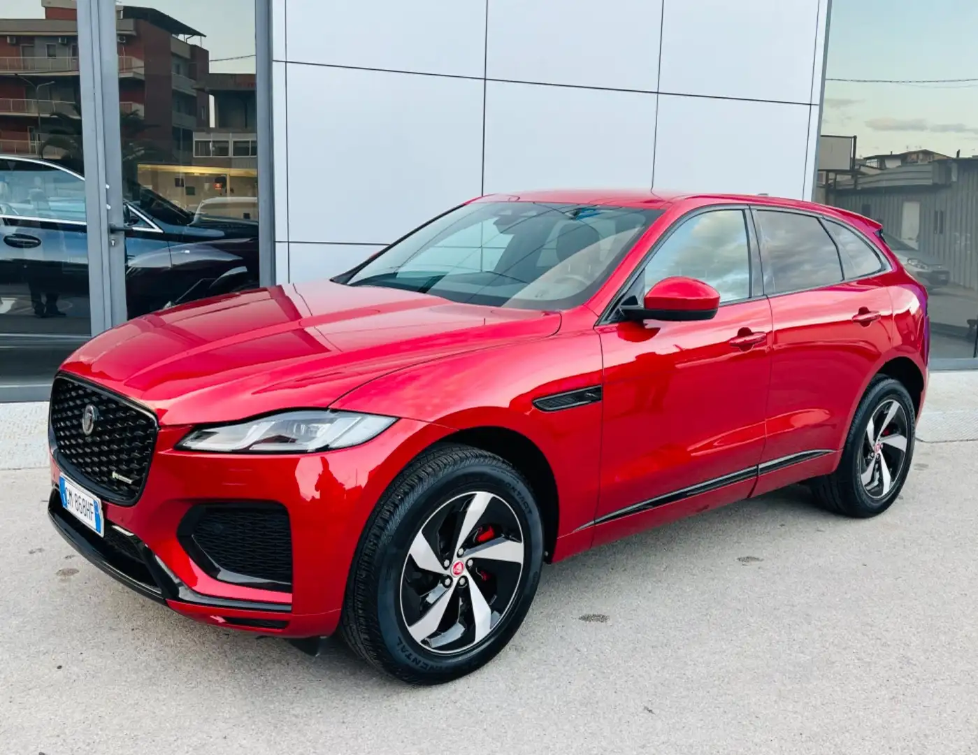 Jaguar F-Pace 2.0D R-Dynamic S possibilià noleggio no scoring Rosso - 1