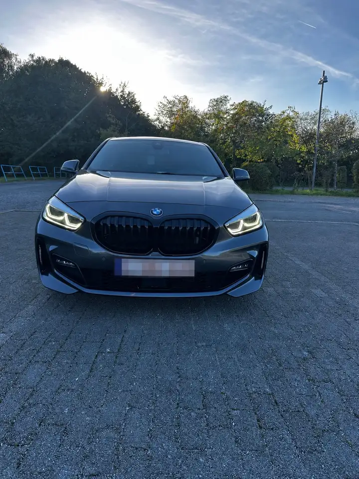 BMW 118