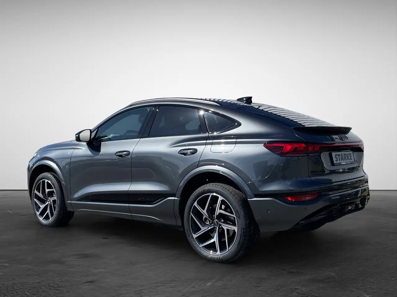 Audi Q6 e-tron Sportback quattro S line business 5