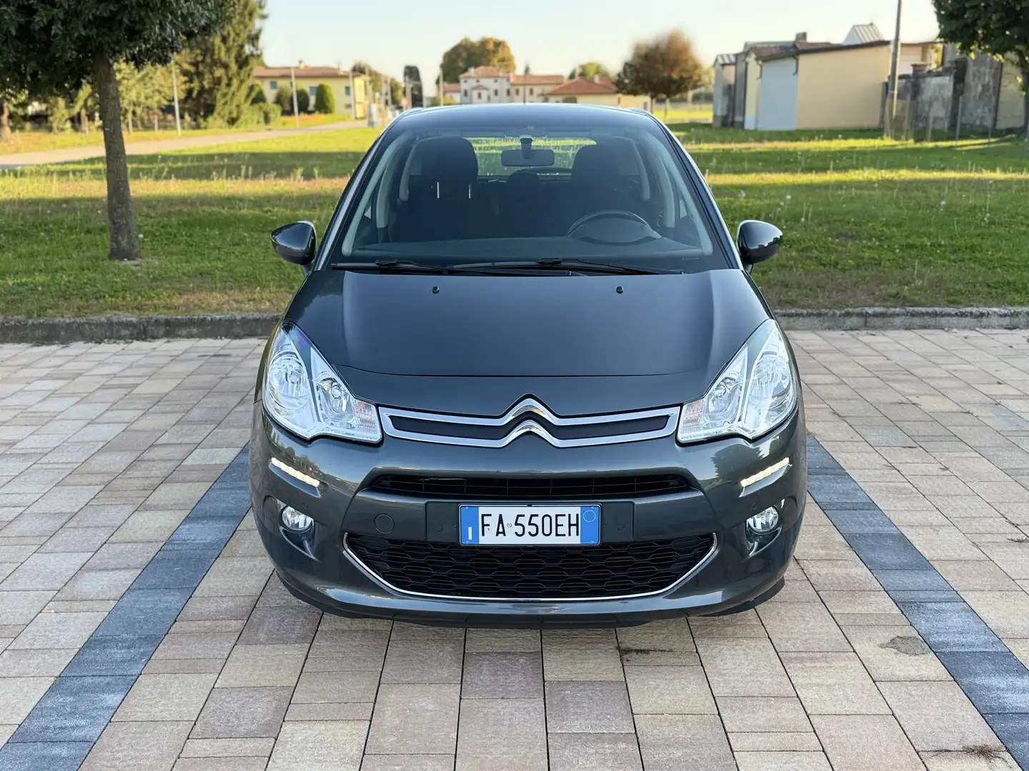 Citroen C3 1.4 hdi Exclusive 70cv FL - 2