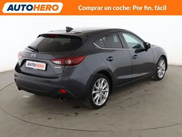 Mazda Mazda3 view 6