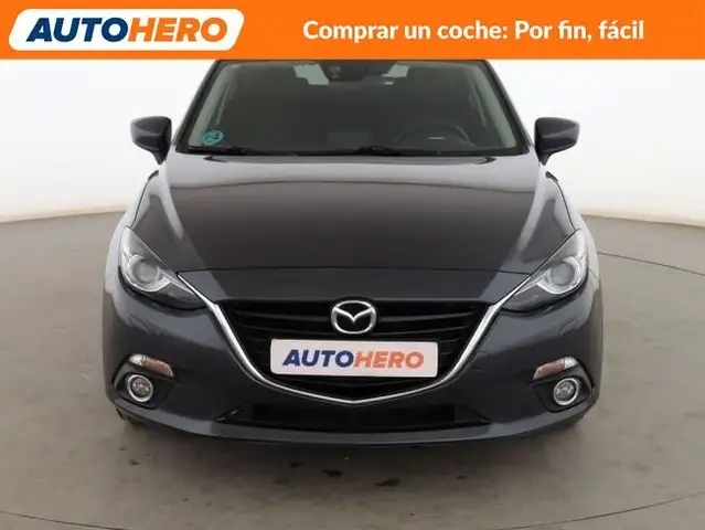 Mazda Mazda3 view 9