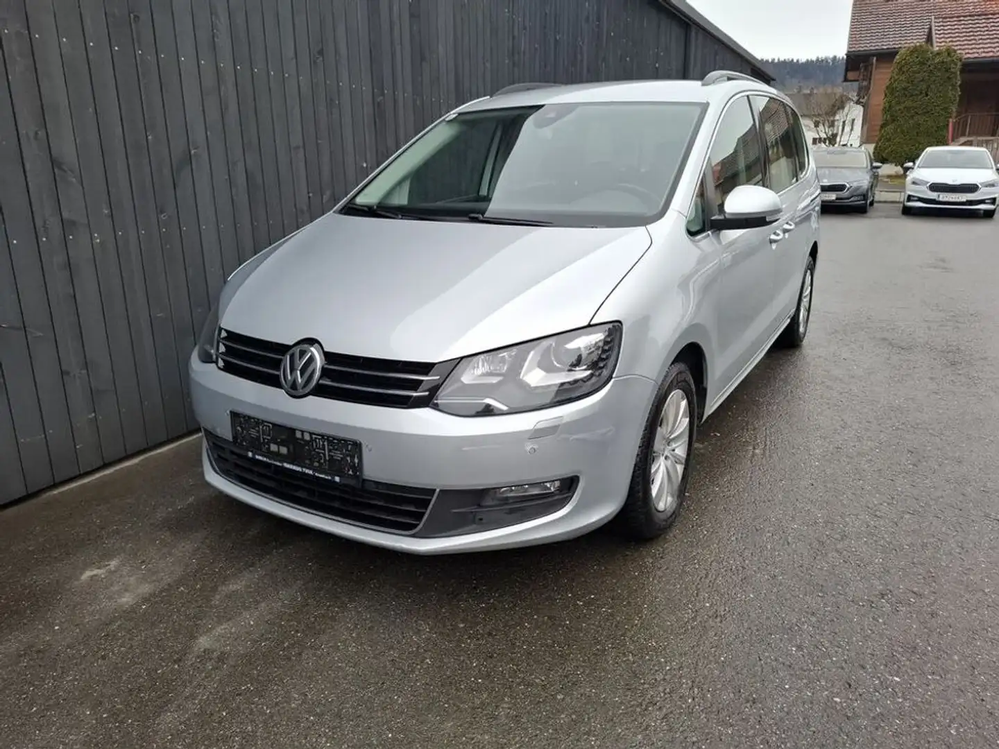 Volkswagen Sharan Comfortline TDI SCR 5-Sitzer Silber - 1