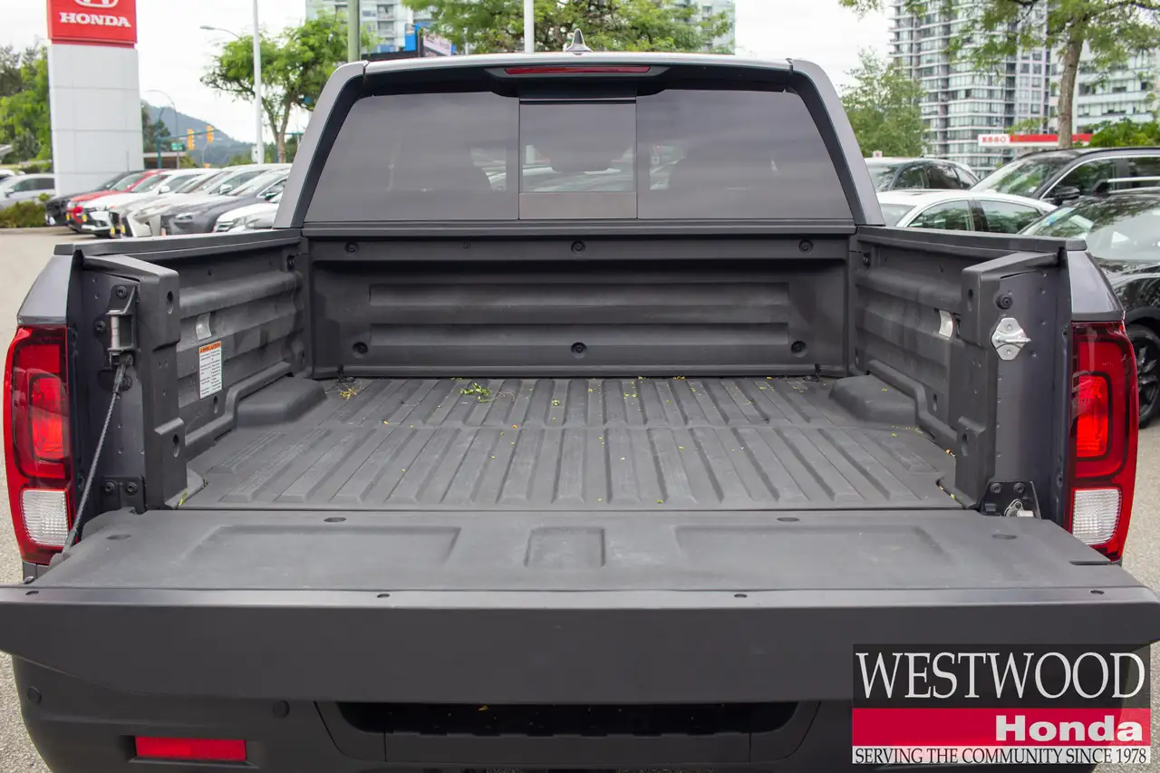 Honda Ridgeline photo Honda Ridgeline