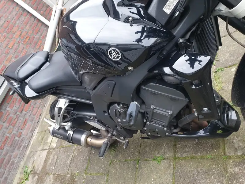 Yamaha FZ 1 - foto 5