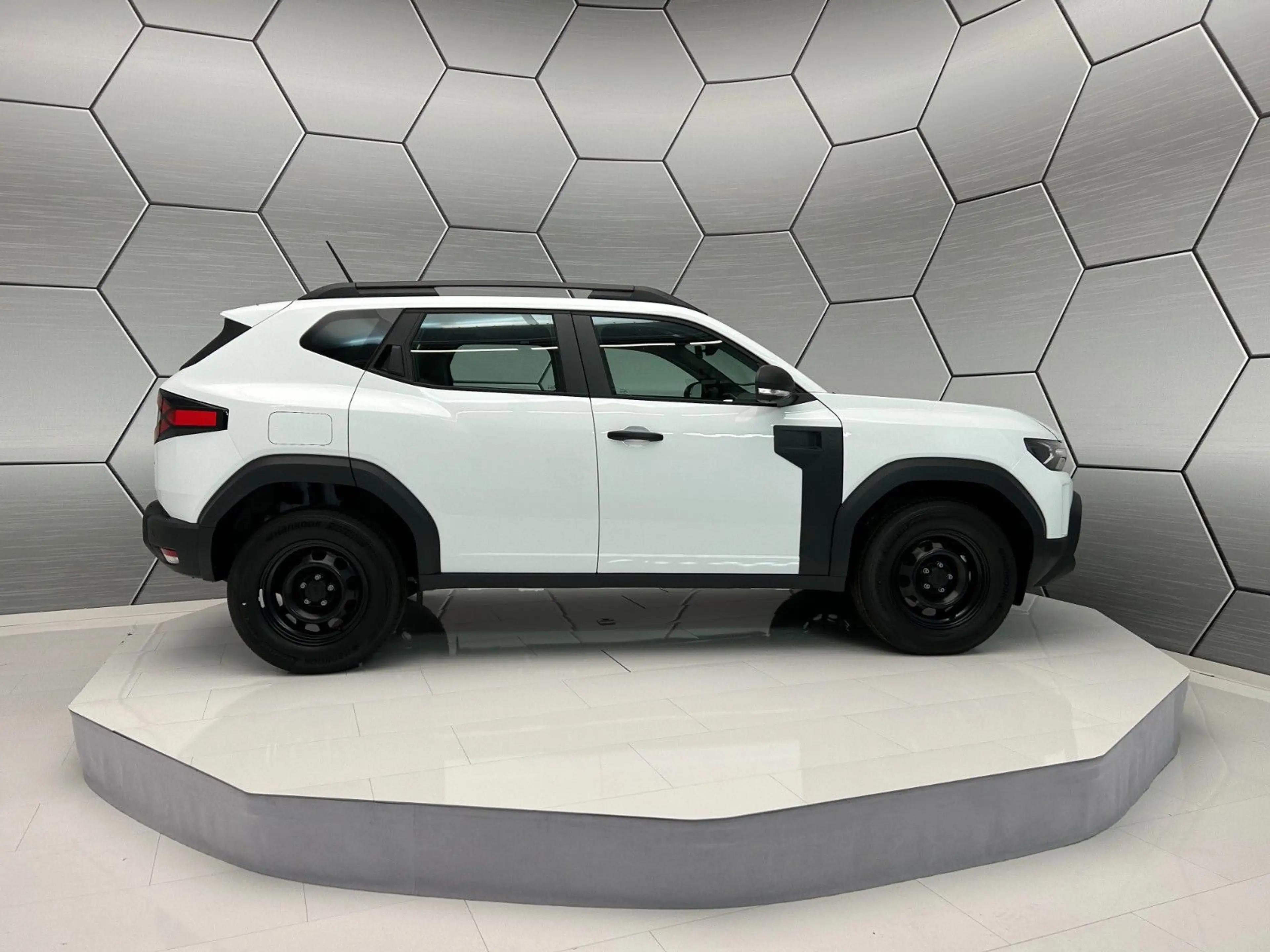 Dacia Duster Eco-G 120 Essential — photo 7