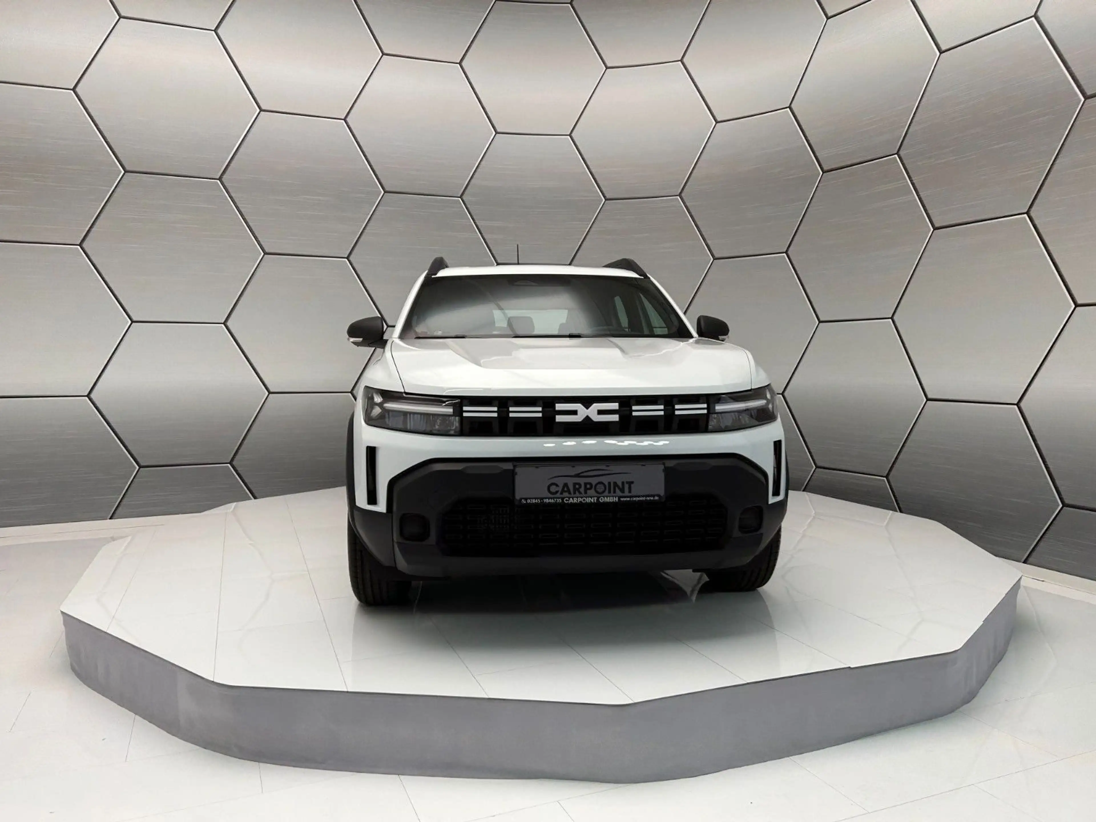Dacia Duster Eco-G 120 Essential — photo 9