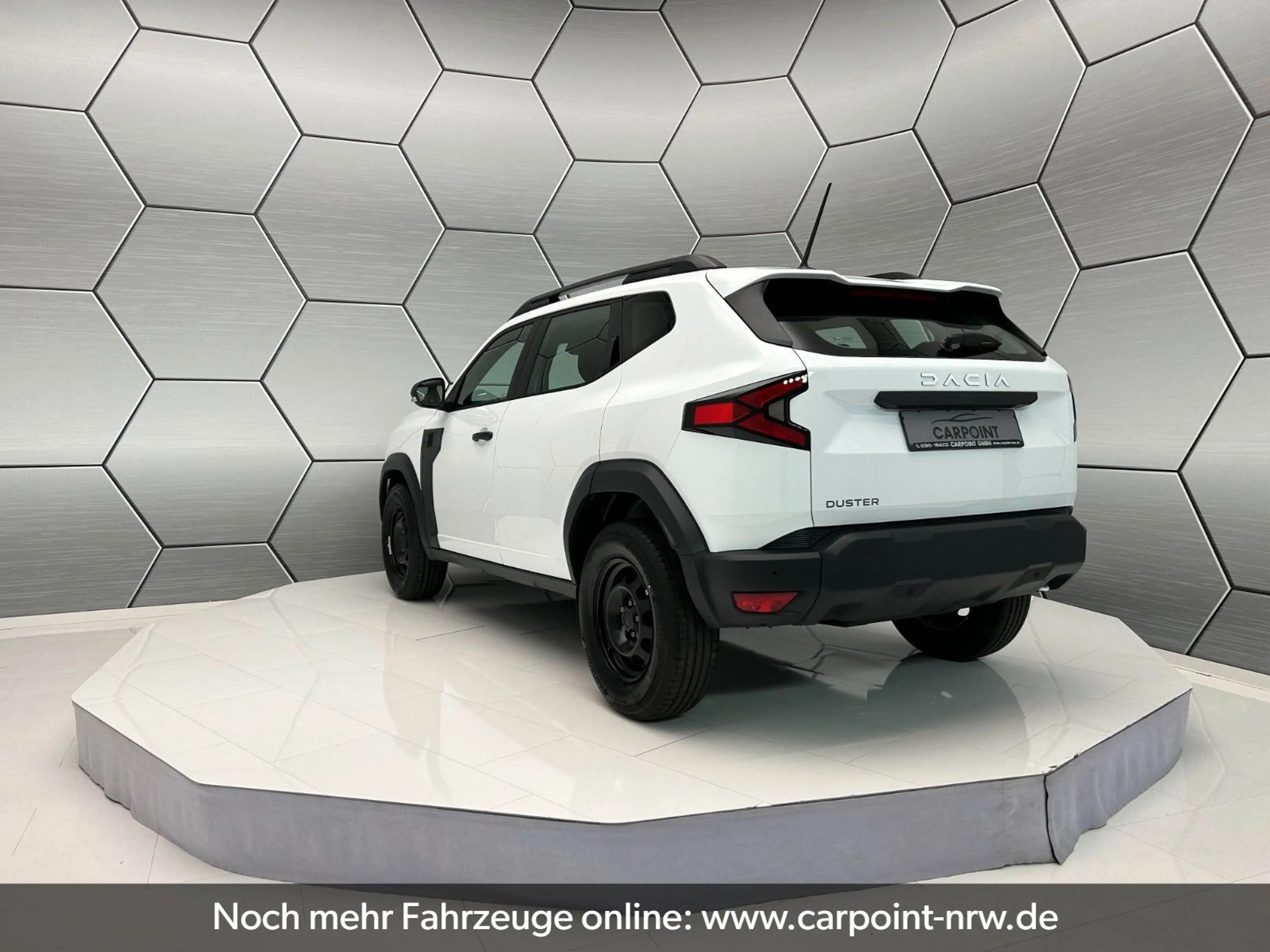 Dacia Duster Eco-G 120 Essential — photo 4
