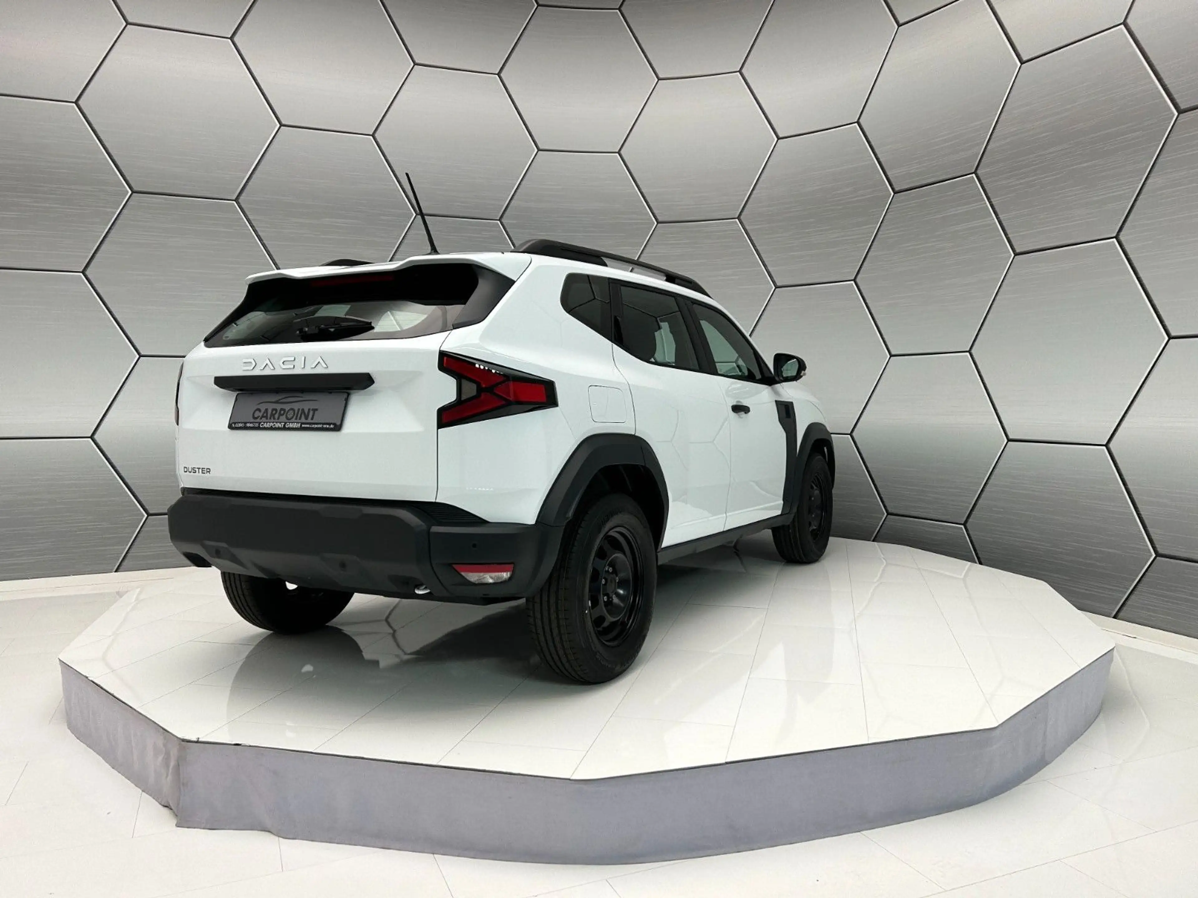 Dacia Duster Eco-G 120 Essential — photo 6