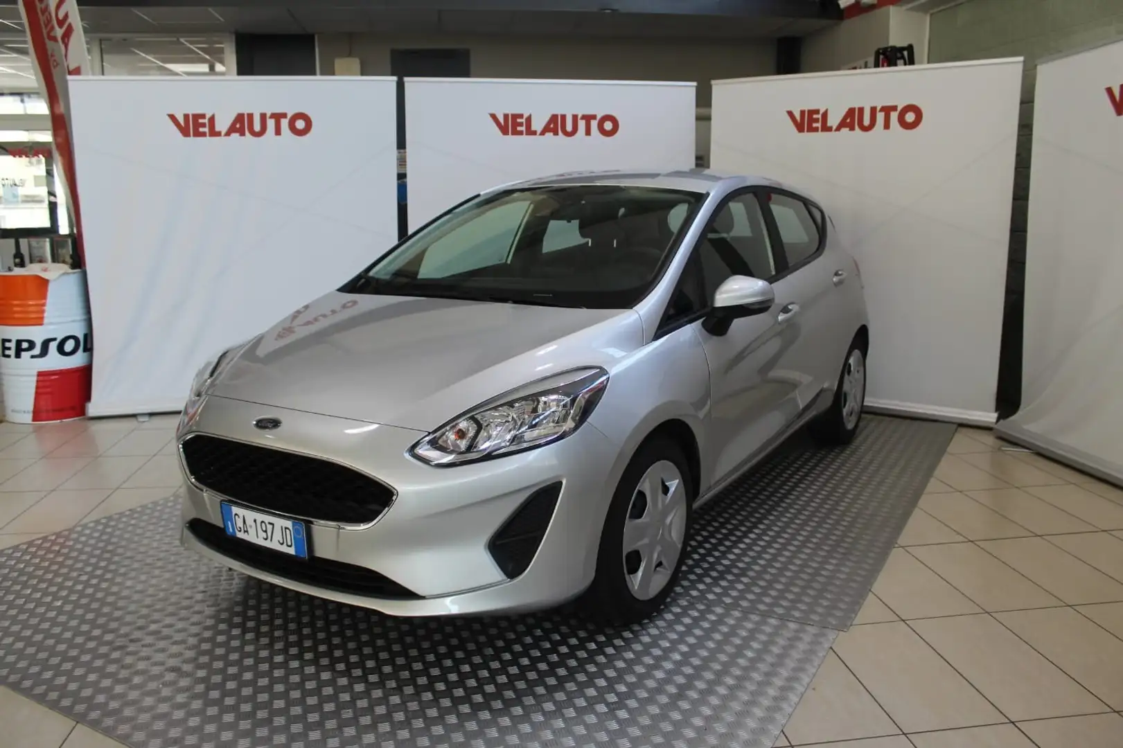 Ford Fiesta Fiesta 1.1 75 CV 5 porte Connect Argento - 1