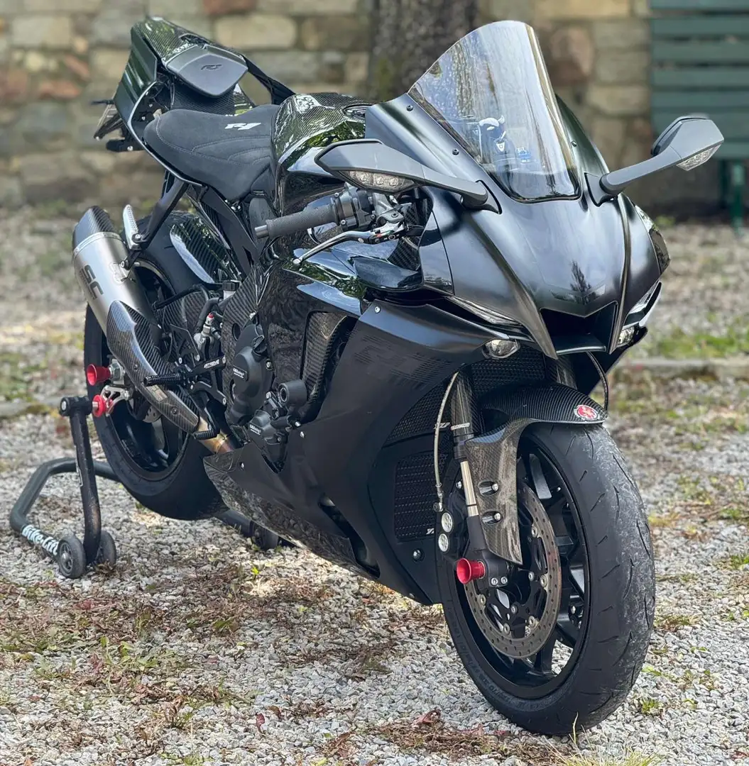 Yamaha YZF-R1 Black Carbon (completa di €10K Accessori) Nero - 1