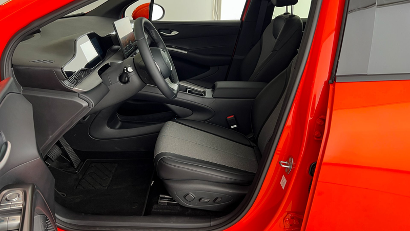 BYD Dolphin G DM-i Comfort — photo 13