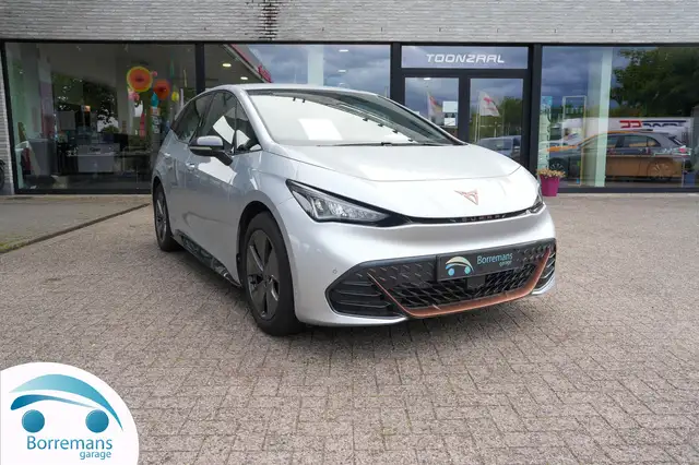 CUPRA Born 62 KWH 150KW Range 424-578/Navi/Carplay/Camera/...