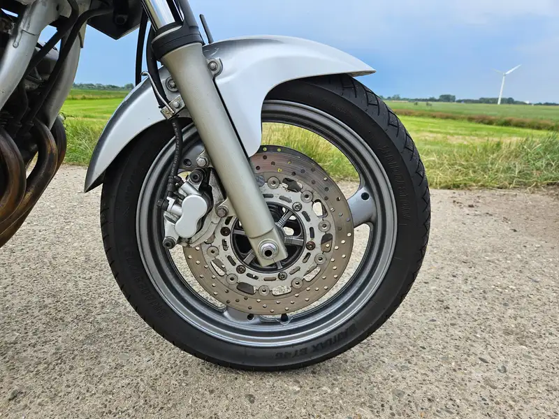 Yamaha XJ 600 - foto 2