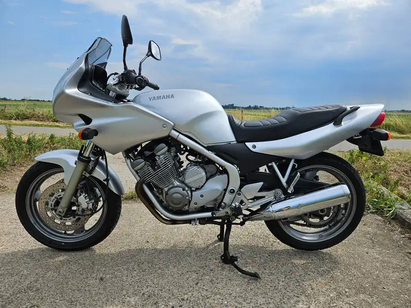 Yamaha XJ 600 - foto 8