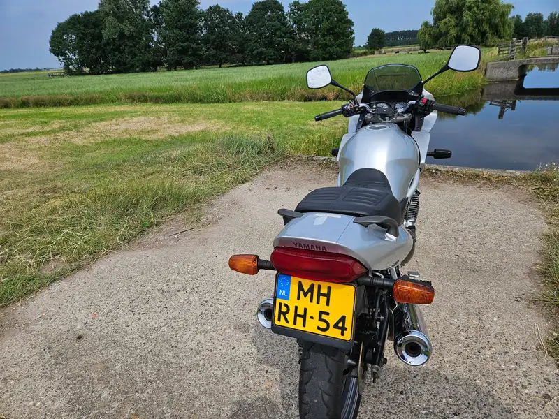 Yamaha XJ 600
