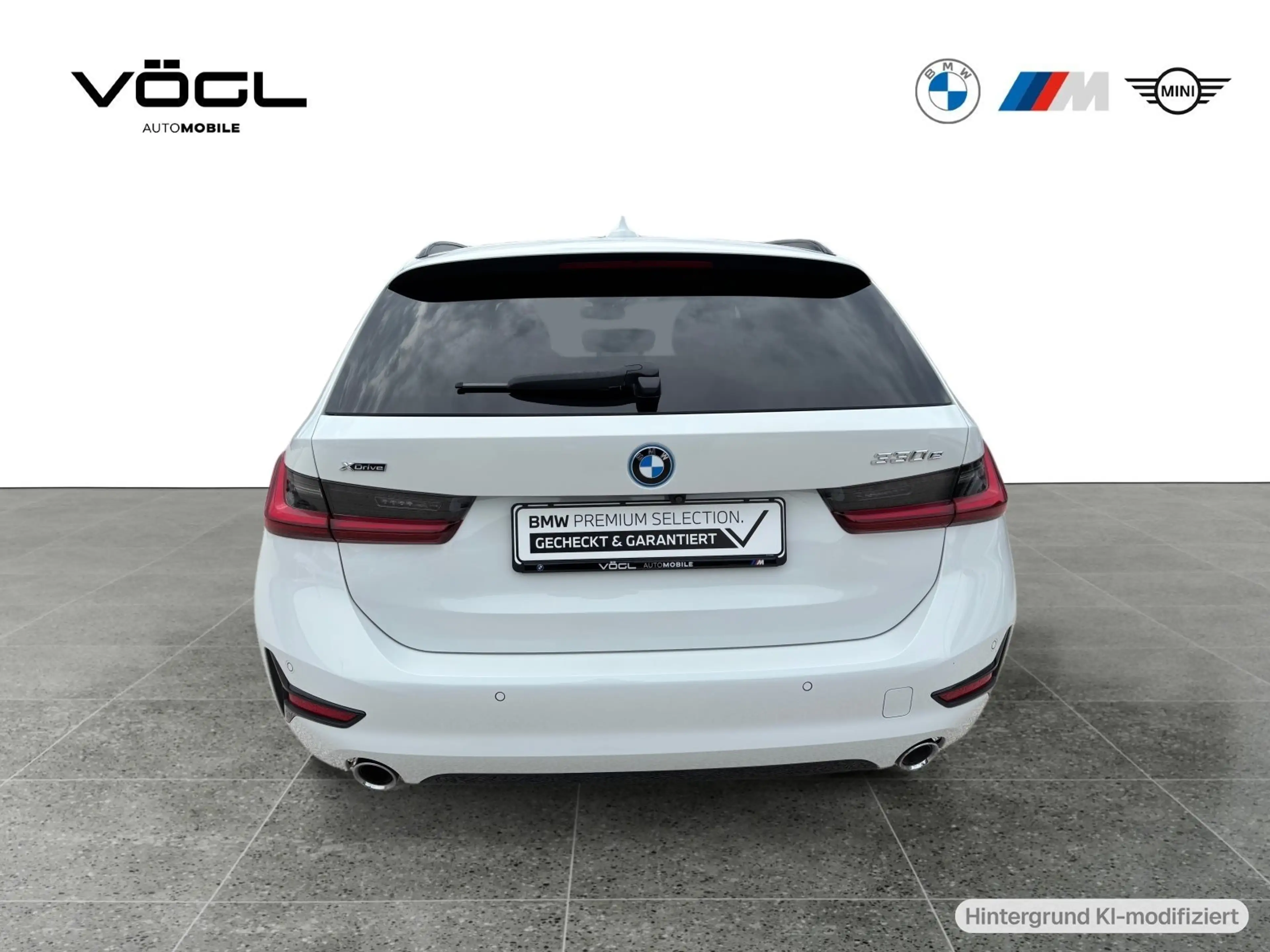 BMW 330 e xDrive Touring Laserlicht Head-Up HiFi AHK — photo 4