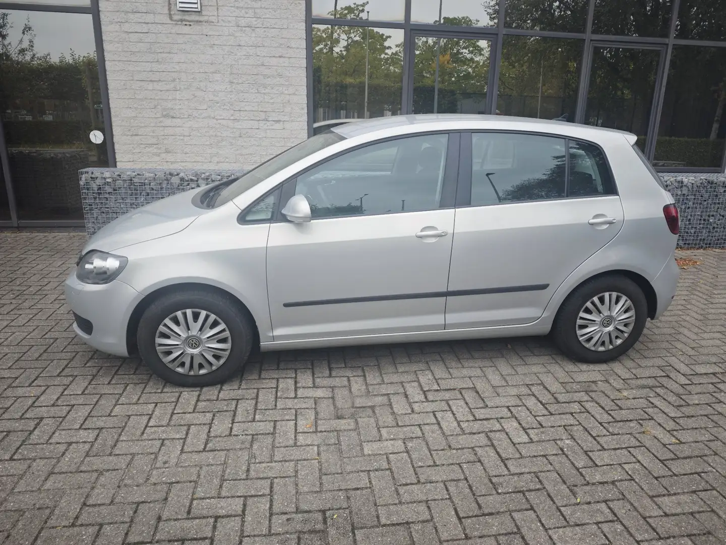 Volkswagen Golf Plus 1.6 TDI 105 FAP Trendline - 1