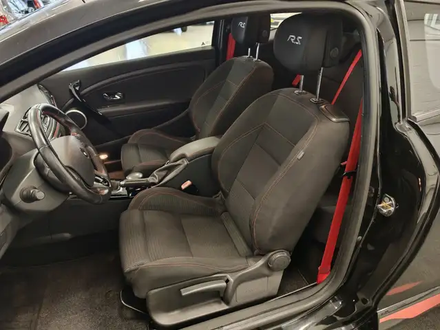 Renault Megane view 9
