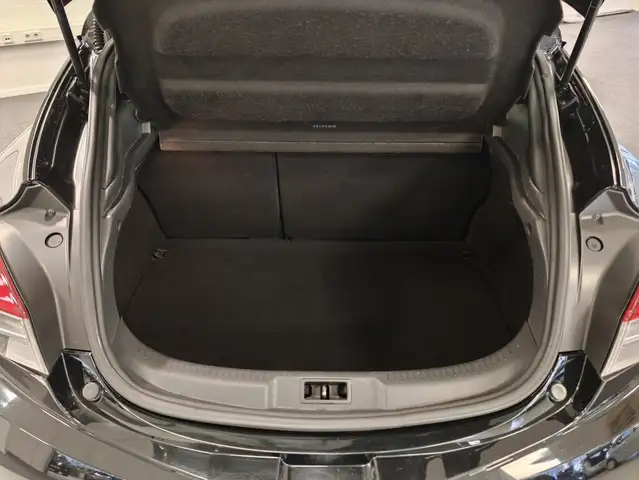 Renault Megane view 14