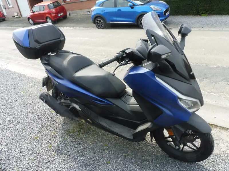 Honda Forza 125 - foto 3