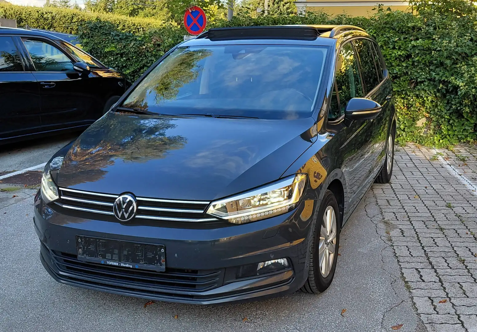 Volkswagen Touran Touran Sky 2,0 TDI Sky Grau - 2