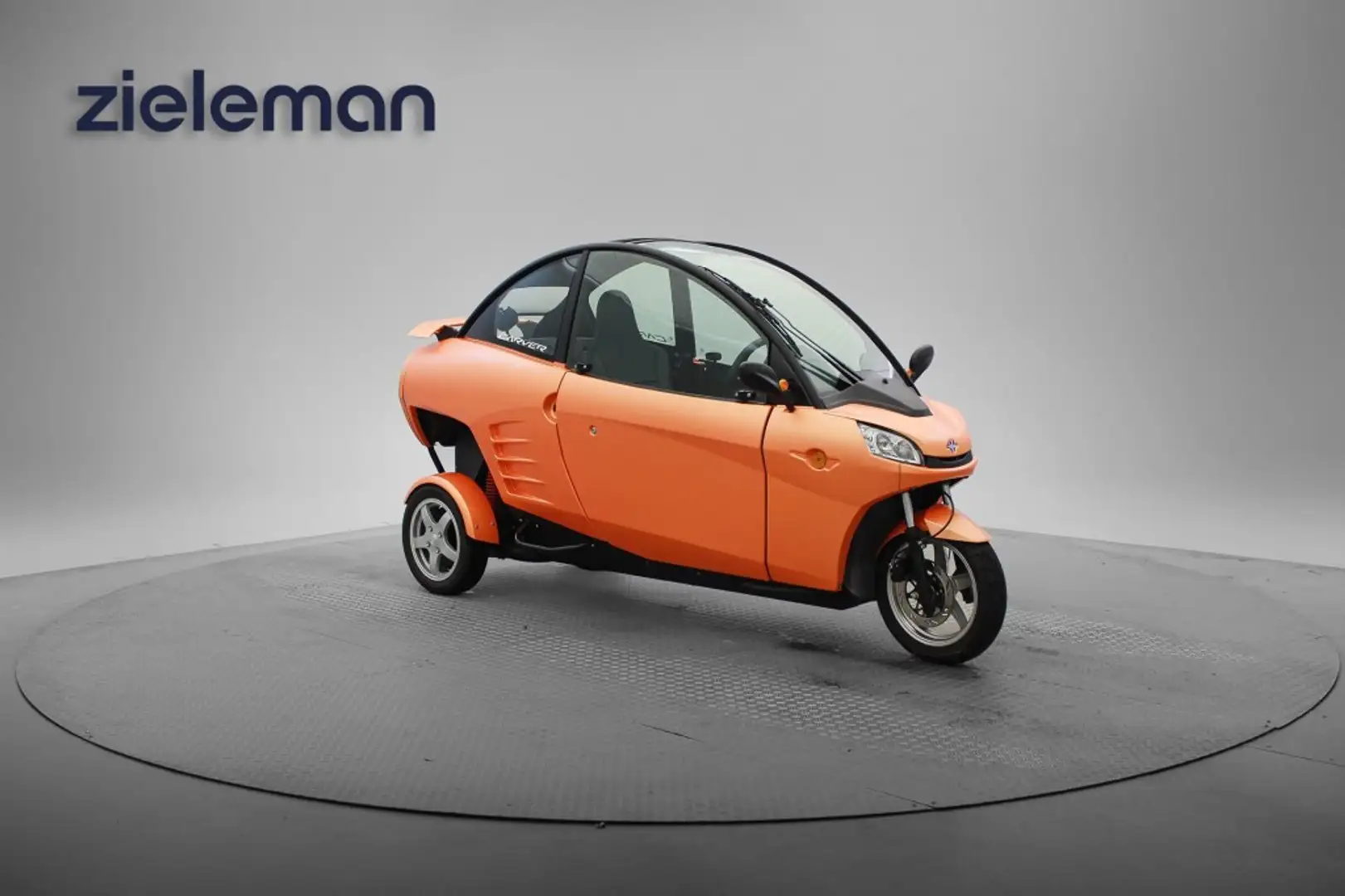 Carver Carver Limited - 2021 - 486 Km Orange - 1