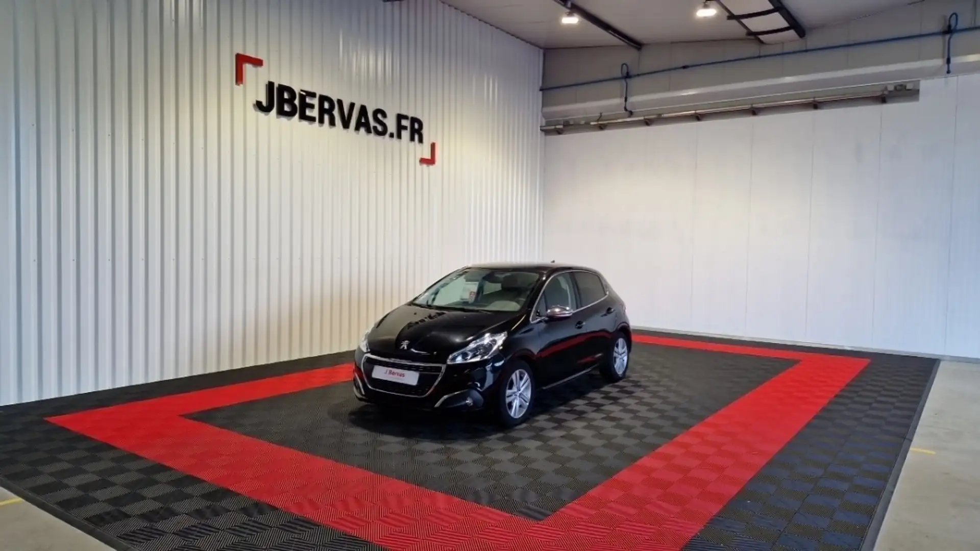 Peugeot 208 puretech 110ch ss bvm6 allure Noir - 1