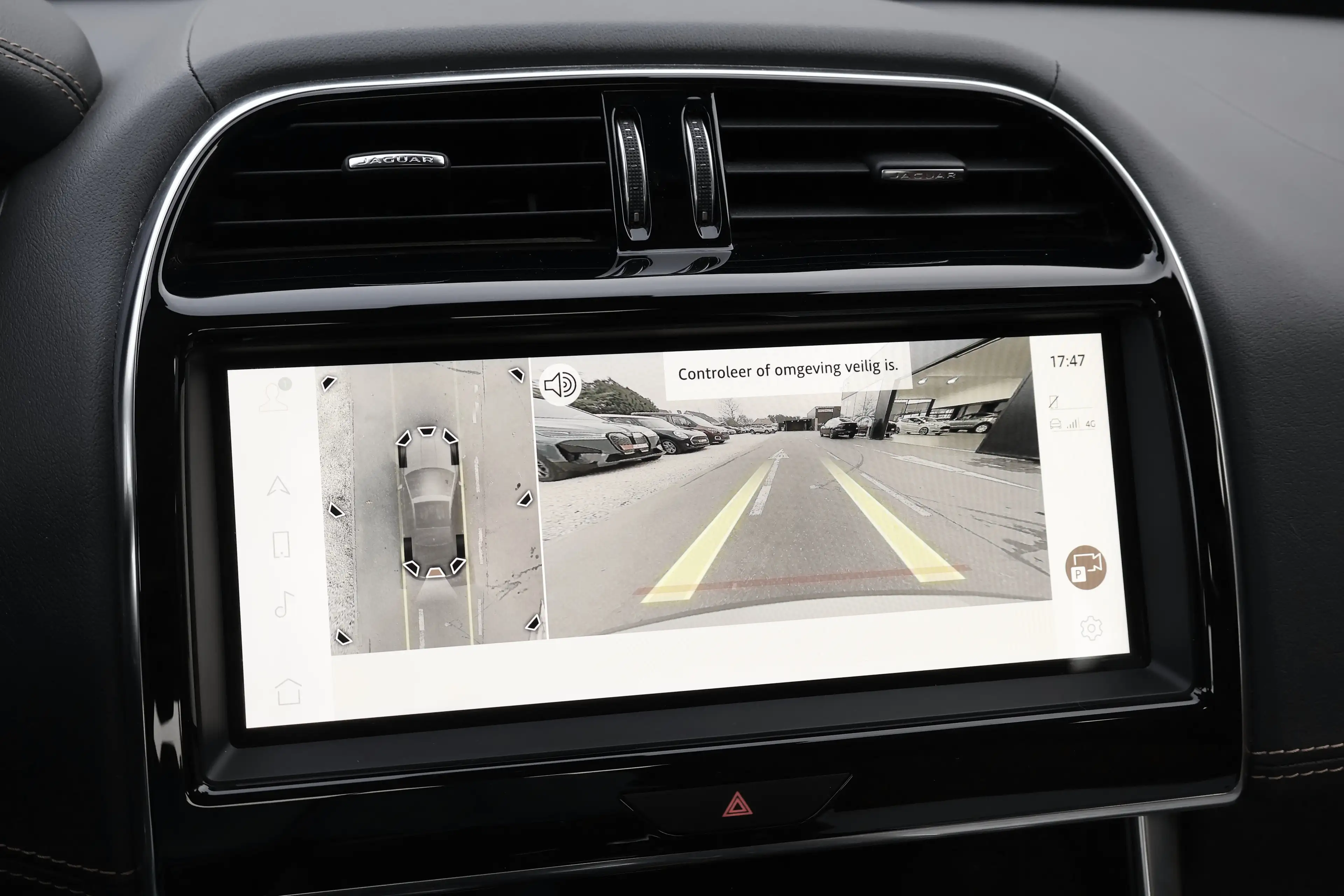 Jaguar XE XE 2.0 D MHEV AWD D200 R-Dynamic S ACC Garantie* — photo 11