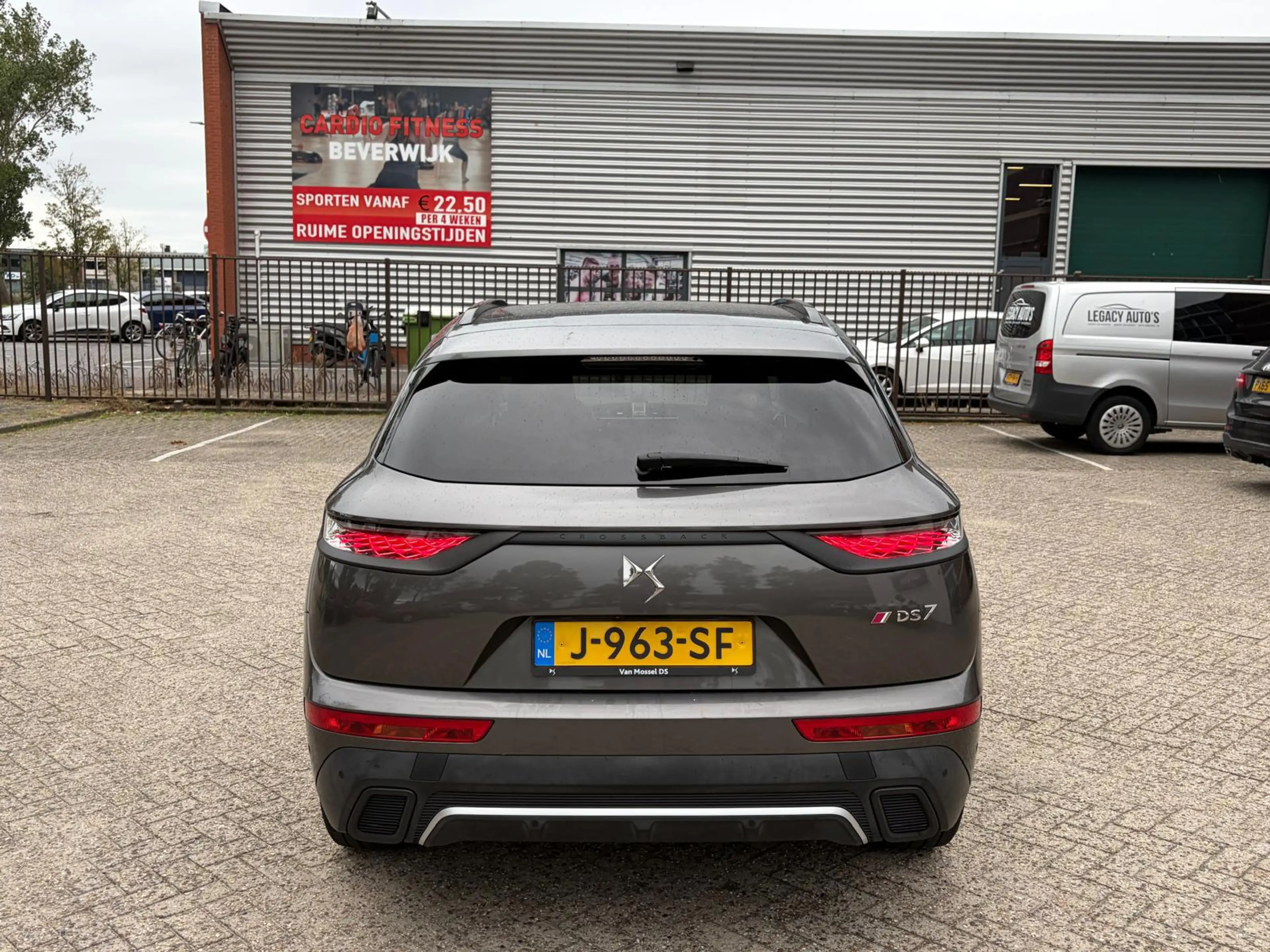 DS Automobiles DS 7 Crossback 1.2 PureTech Executive - Vol opties - Distributie — photo 4