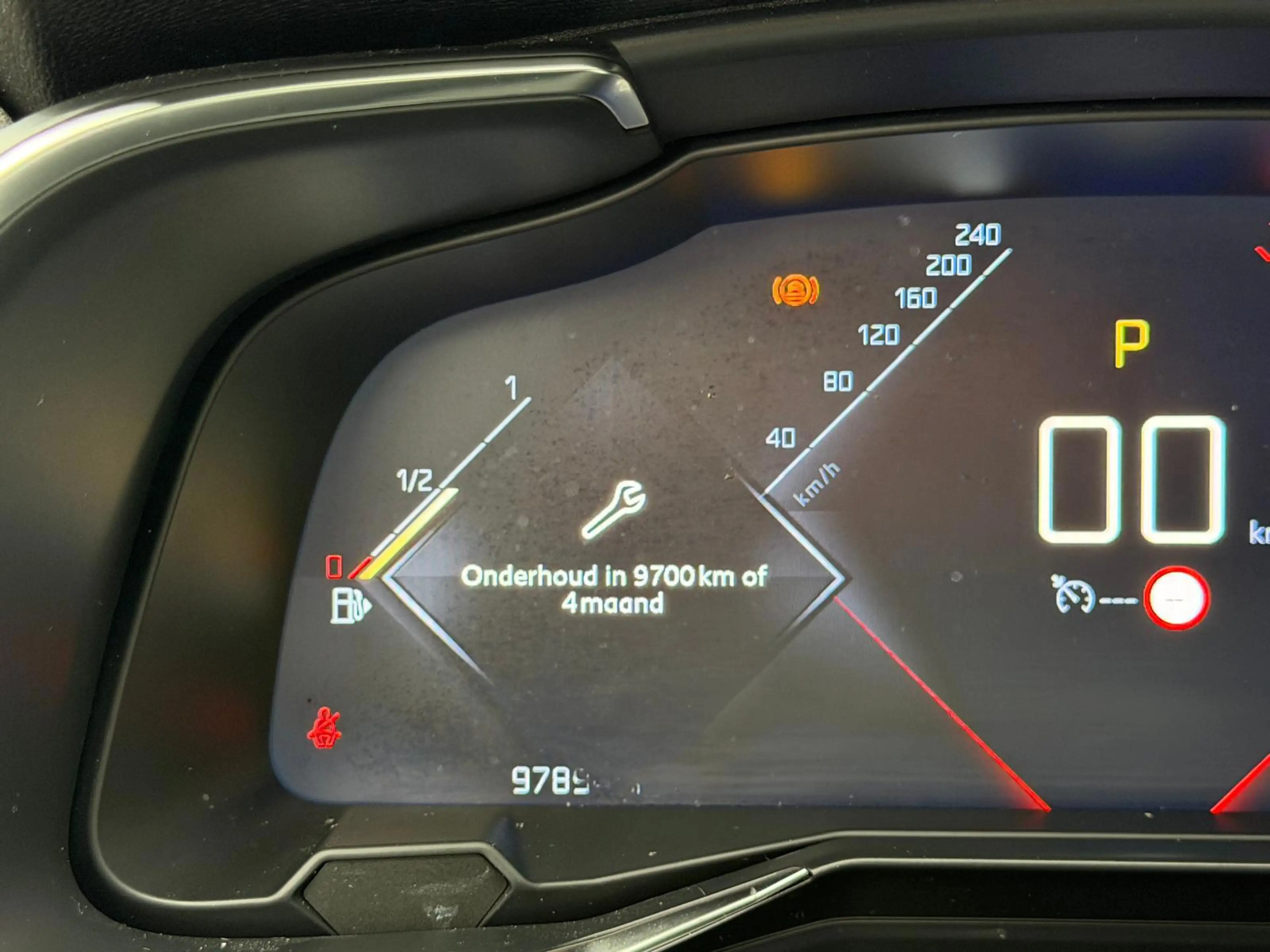 DS Automobiles DS 7 Crossback 1.2 PureTech Executive - Vol opties - Distributie — photo 35